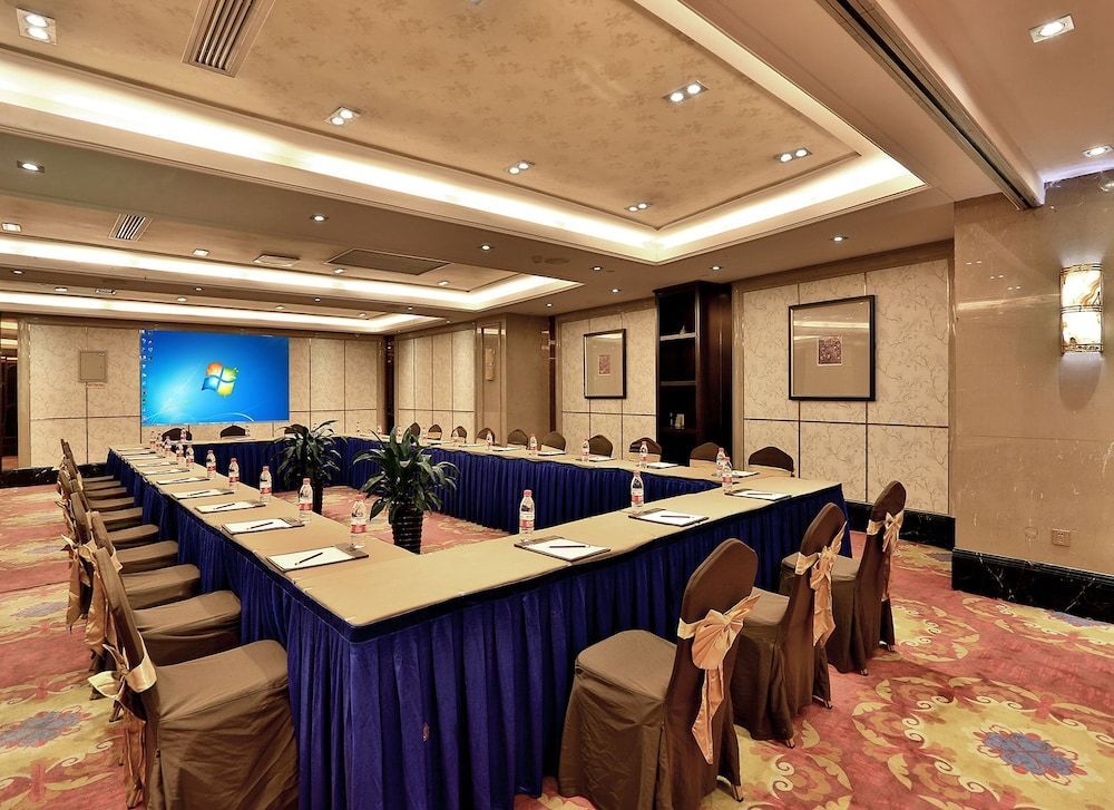 Иу: Morgan International Hotel