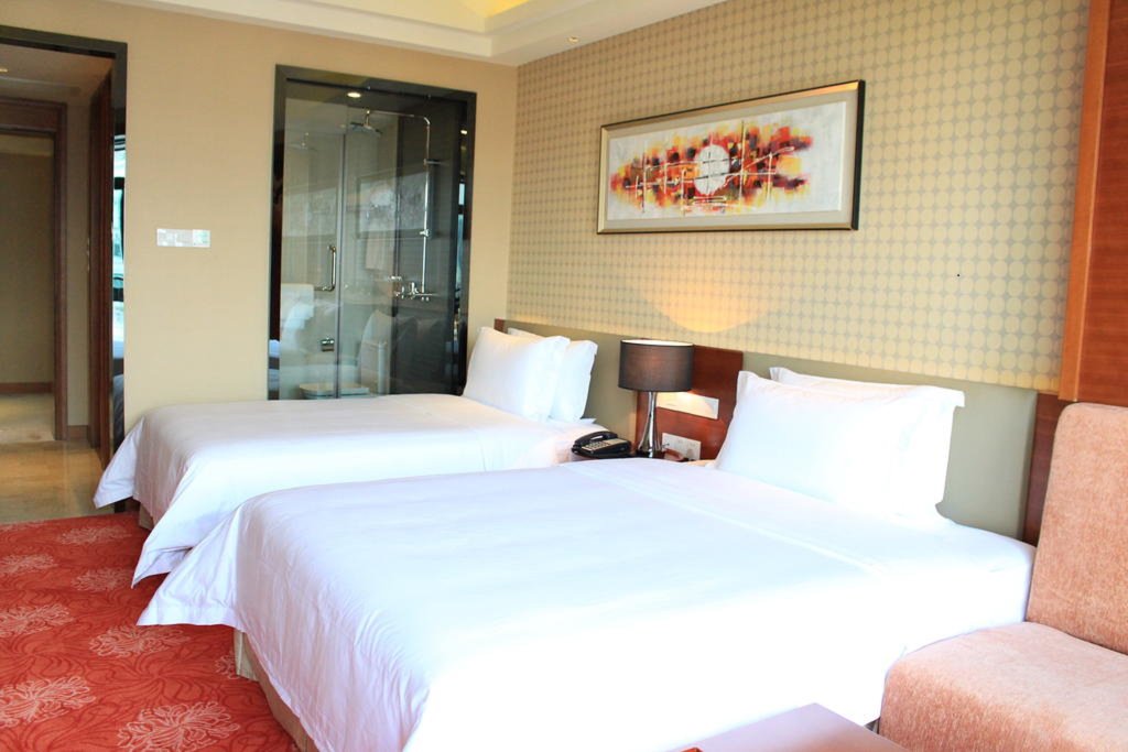 Гуанчжоу: Leeden Jingxi Hotel