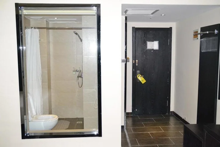 Шицзячжуан: Jasmine Crystal Hotel