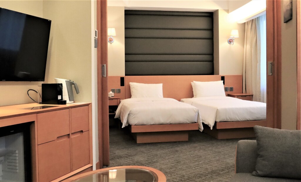 Гонконг: South Pacific Hotel