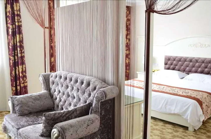 Яншо: Yangshuo Tujia Sweetome Vacation Hotel