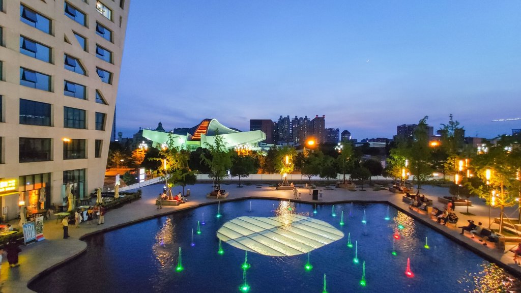 Чэнду: Ascott Raffles City Chengdu