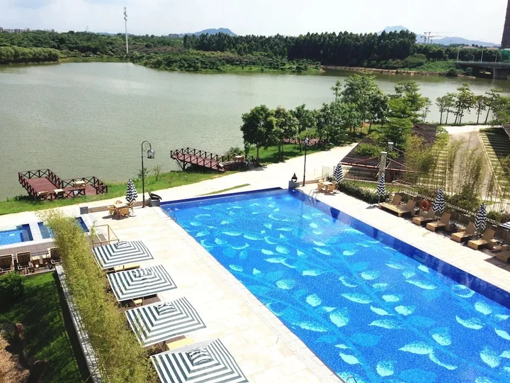Дунгуань: Silver World Hotels Resorts