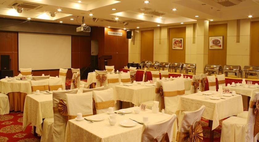Пекин: Beijing Yingcheng Business Hotel