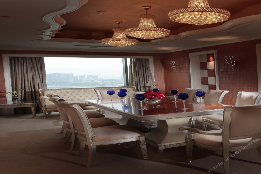 Цзиньюань: Sofitel Riverside Qingyuan
