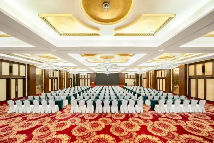 Чэнду: Dorsett Chengdu