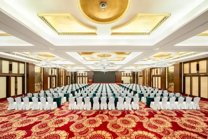 Чэнду: Dorsett Chengdu