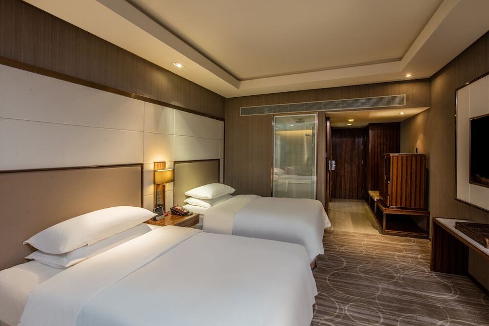 Куньмин: Crowne Plaza Kunming City Centre