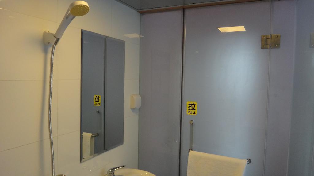 Гуйлинь: Guilin 68° Hotel North Train Station Branch