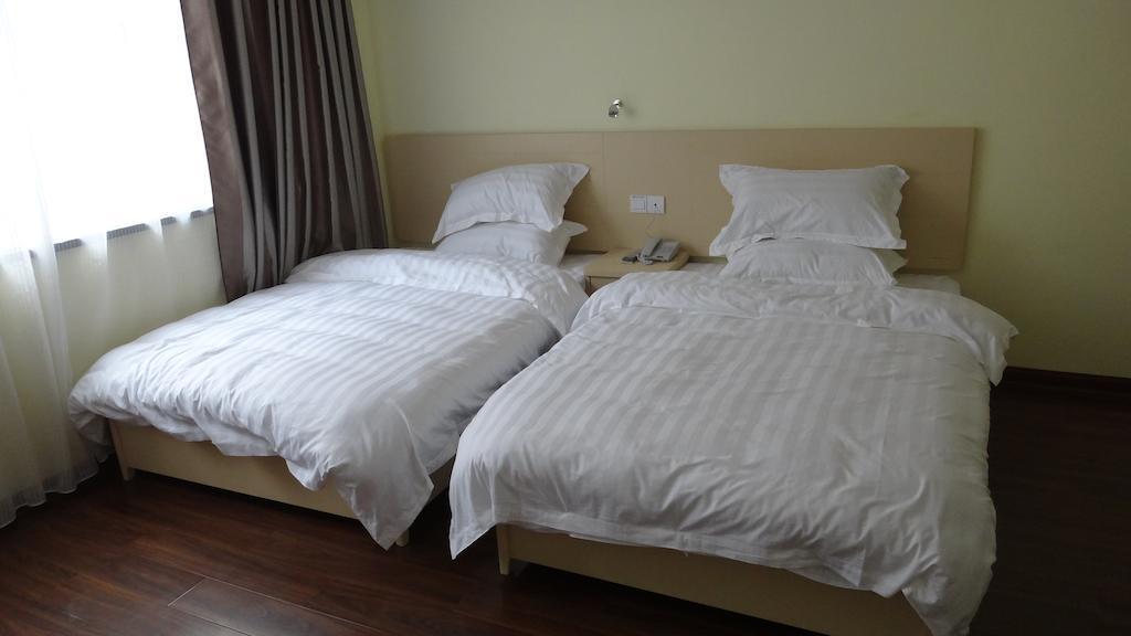 Гуйлинь: Guilin 68° Hotel North Train Station Branch