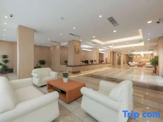 Гуйлинь: Guilin Sankeshu Hotel (Hongling Road Vientiane City)
