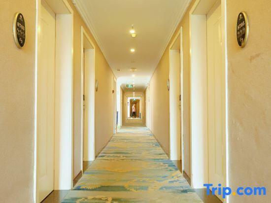 Гуйлинь: Guilin Sankeshu Hotel (Hongling Road Vientiane City)