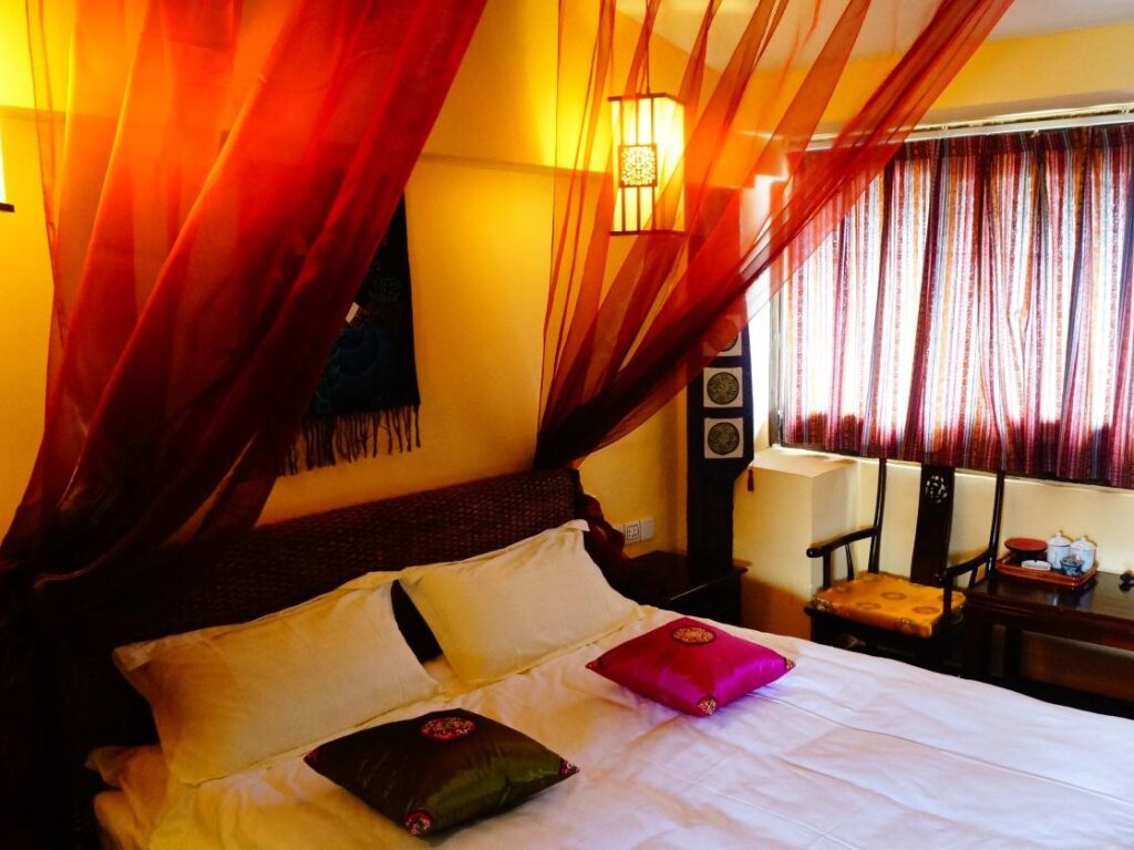 Лицзян: Lijiang Wangjia Courtyard Inn