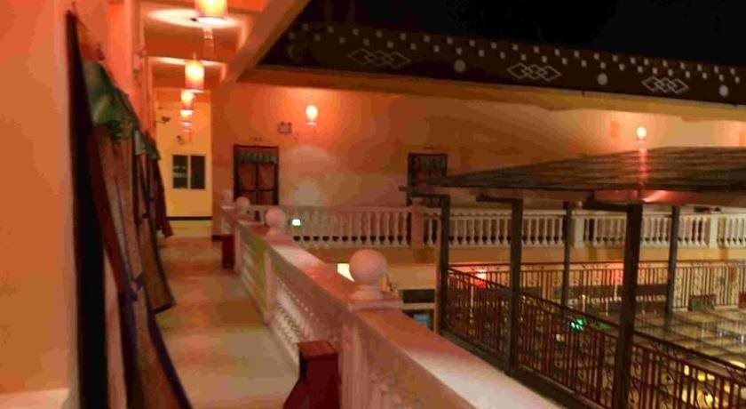Шангри-Ла: Shangri-La Baita International Youth Hostel