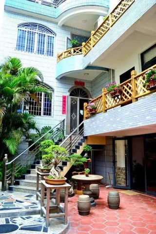 Сямынь: Xiamen Small Time Inn