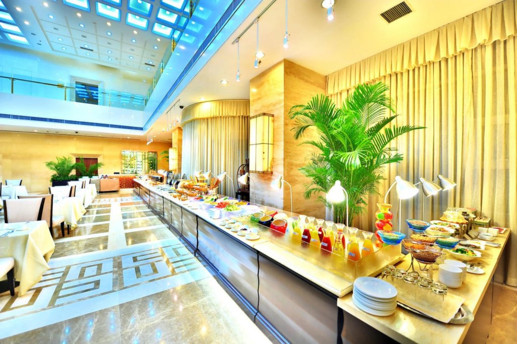 Пекин: Beijing Broadcasting Tower Hotel
