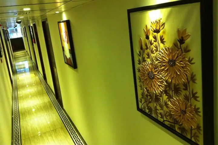 Гонконг: California Hotel