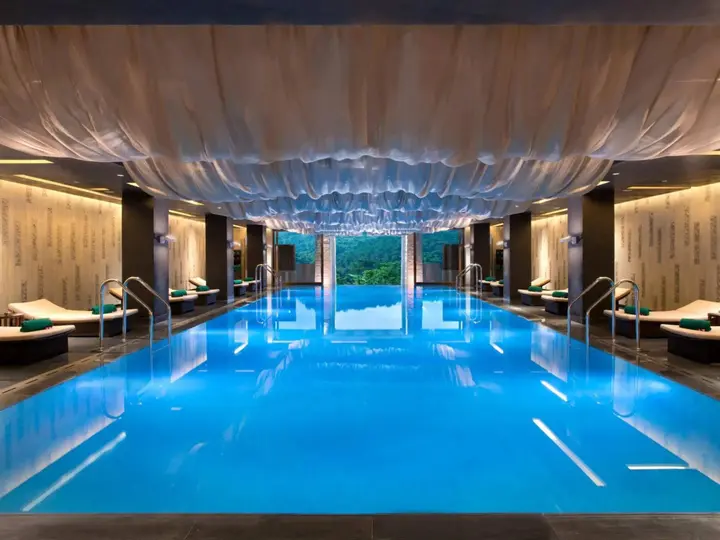 Чунцин: Chongqing Beibei Banyan Tree
