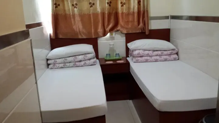 Гонконг: E-Dragon Hotel