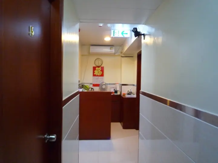 Гонконг: E-Dragon Hotel