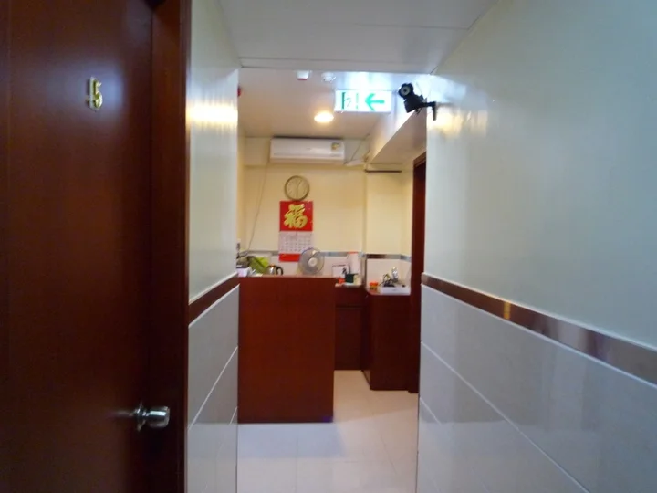 Гонконг: E-Dragon Hotel