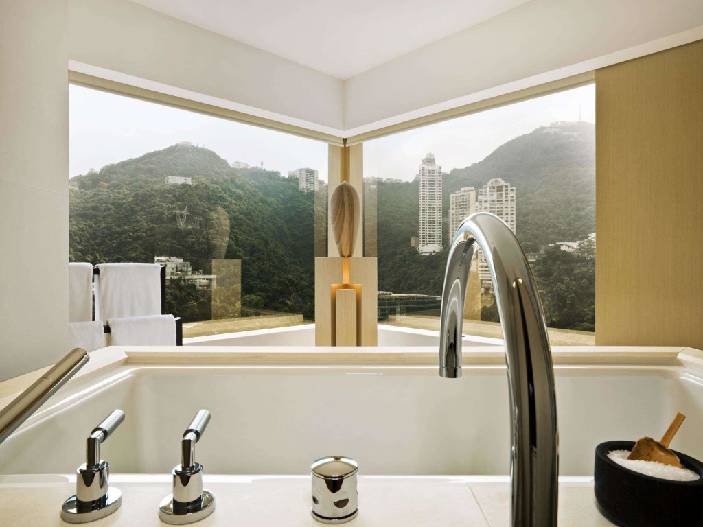 Гонконг: Upper House Hong Kong