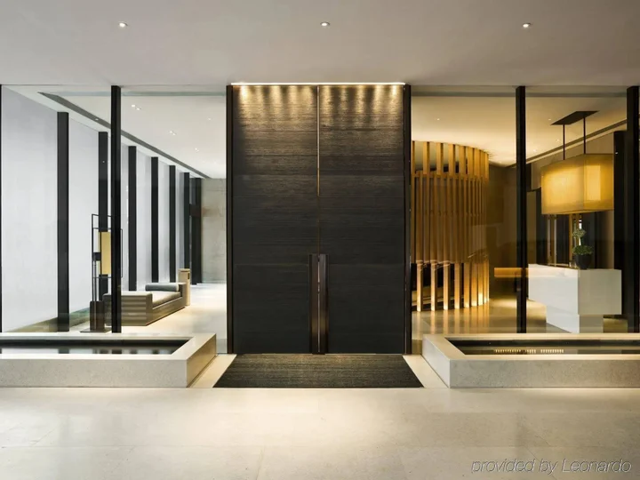 Гонконг: Upper House Hong Kong