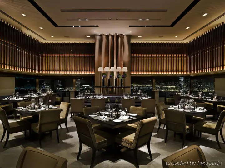 Гонконг: Upper House Hong Kong