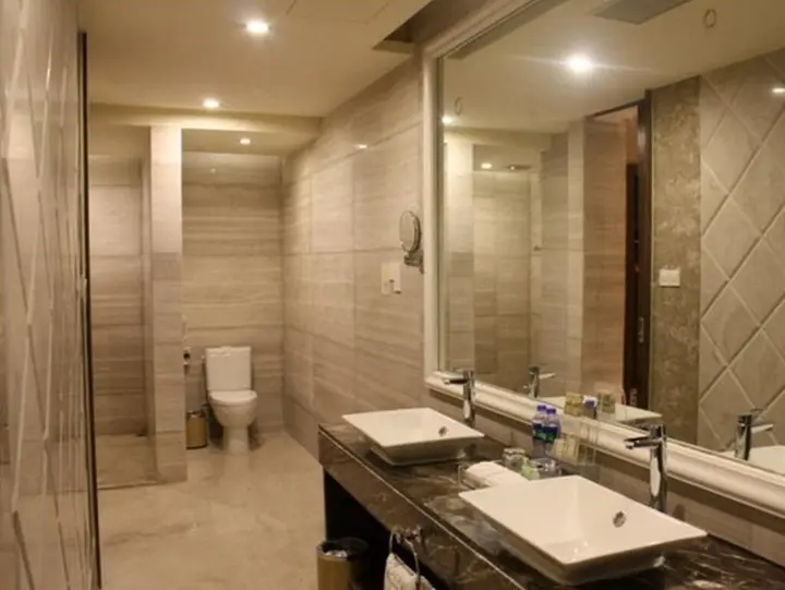 Чжухай: Zhuhai Paragon Holiday Hotel