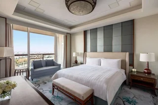 Цзинин: Shangri-La Qufu