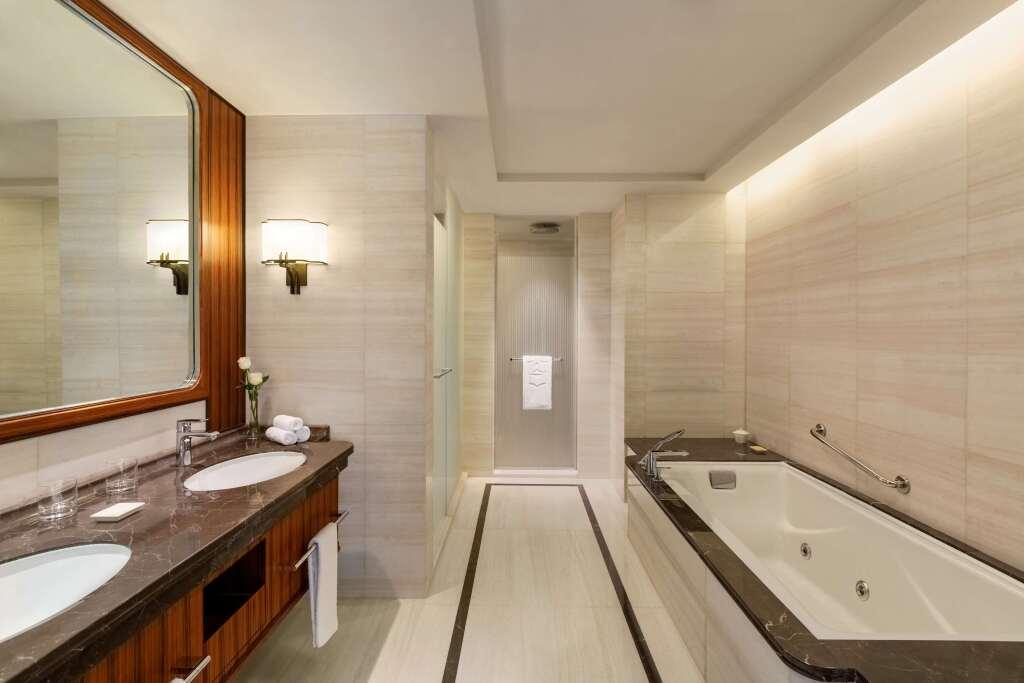 Цзинин: Shangri-La Qufu