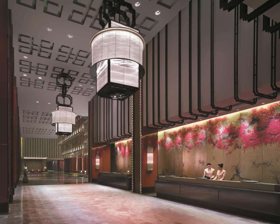 Цзинин: Shangri-La Qufu