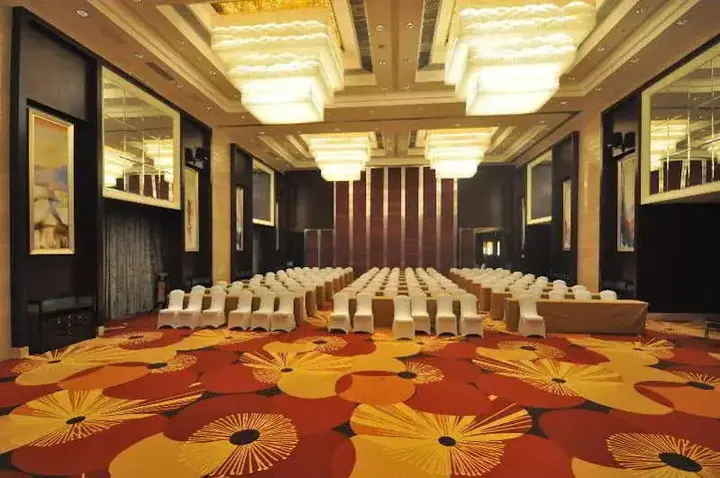 Чжэнчжоу: Zhengfangyuan International Hotel
