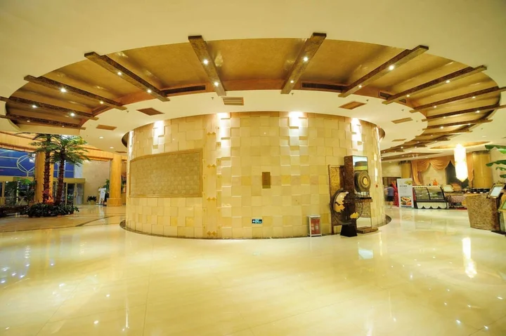 Яньтай: Vienna International Hotel Shandong Yantai FTA Jinshatan Xingyi Square