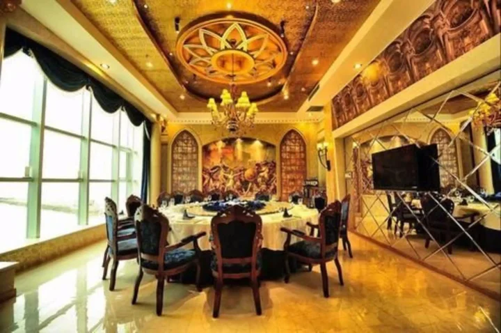 Яньтай: Vienna International Hotel Shandong Yantai FTA Jinshatan Xingyi Square