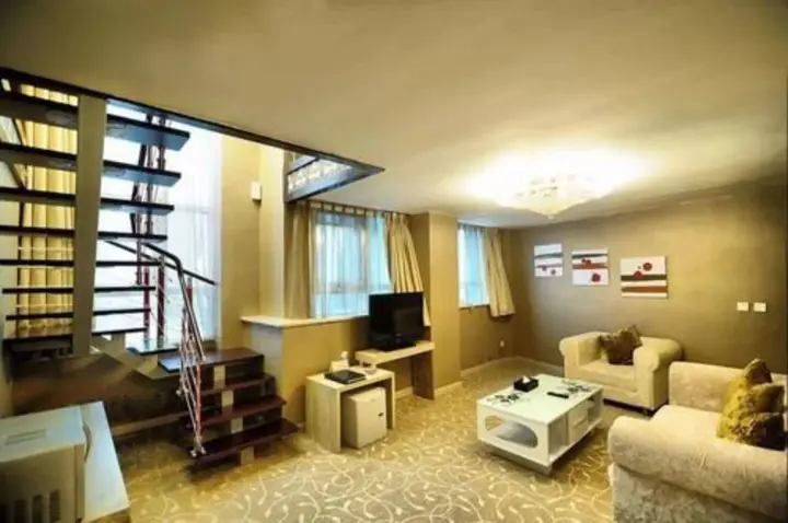Яньтай: Vienna International Hotel Shandong Yantai FTA Jinshatan Xingyi Square