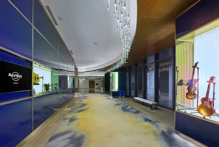 Далянь: Hard Rock Hotel Dalian