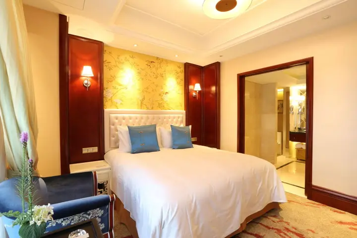 Тайчжоу: S & N International Hotel Linhai