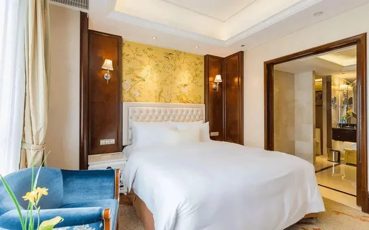 Тайчжоу: S & N International Hotel Linhai