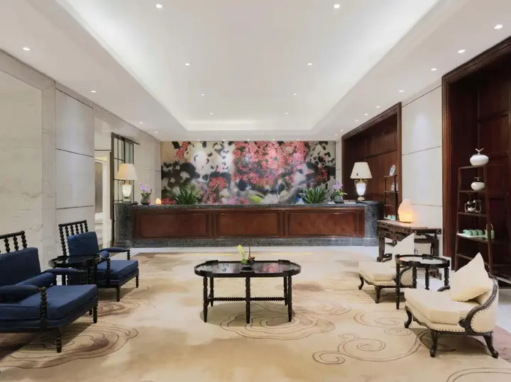 Тайчжоу: S & N International Hotel Linhai