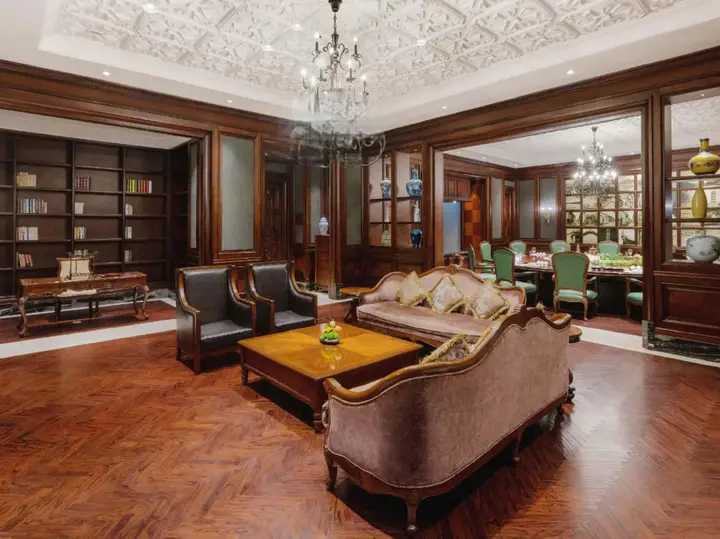 Тайчжоу: S & N International Hotel Linhai