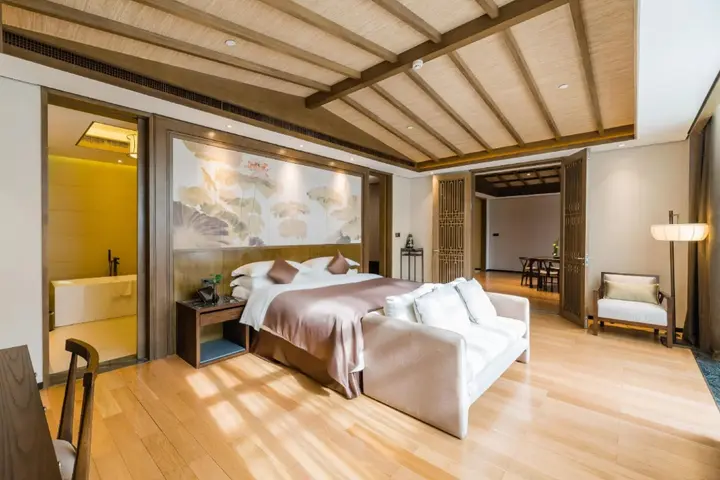 Тайчжоу: S & N International Hotel Linhai