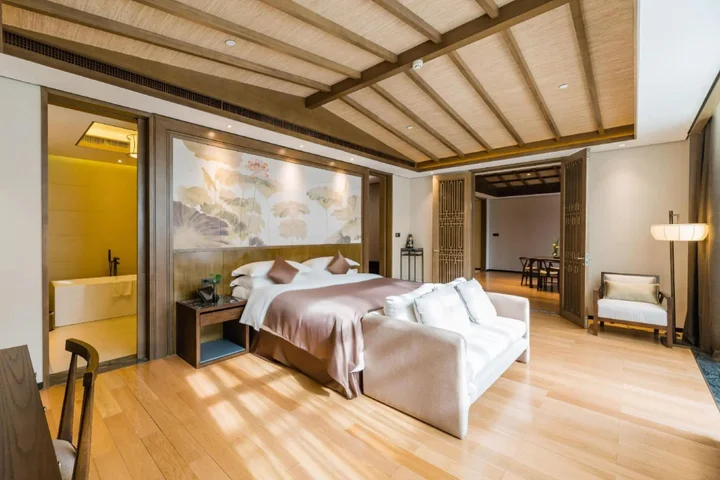 Тайчжоу: S & N International Hotel Linhai
