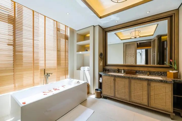 Тайчжоу: S & N International Hotel Linhai