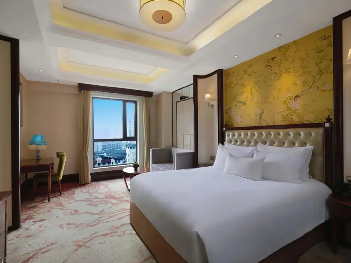 Тайчжоу: S & N International Hotel Linhai