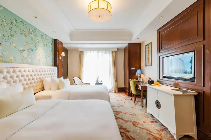 Тайчжоу: S & N International Hotel Linhai