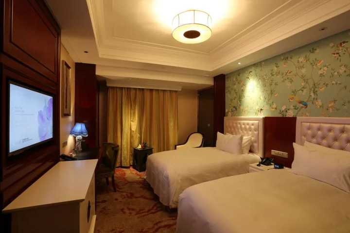 Тайчжоу: S & N International Hotel Linhai