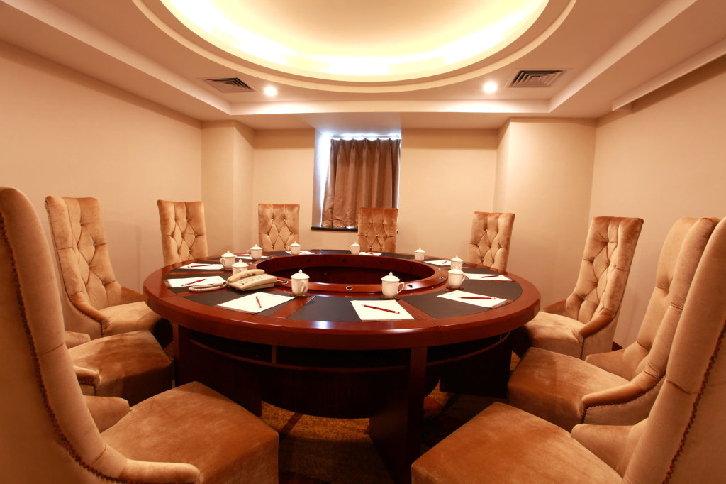 Шэньчжэнь: Shenzhen Yijia International Hotel