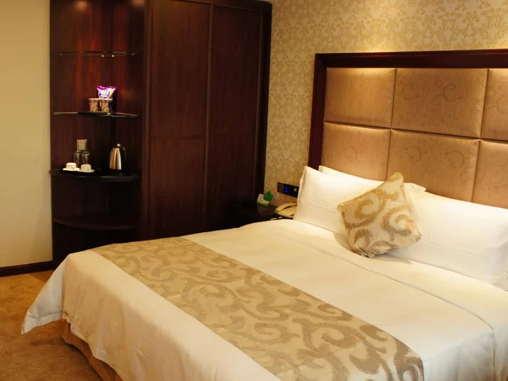 Шэньчжэнь: Shenzhen Yijia International Hotel