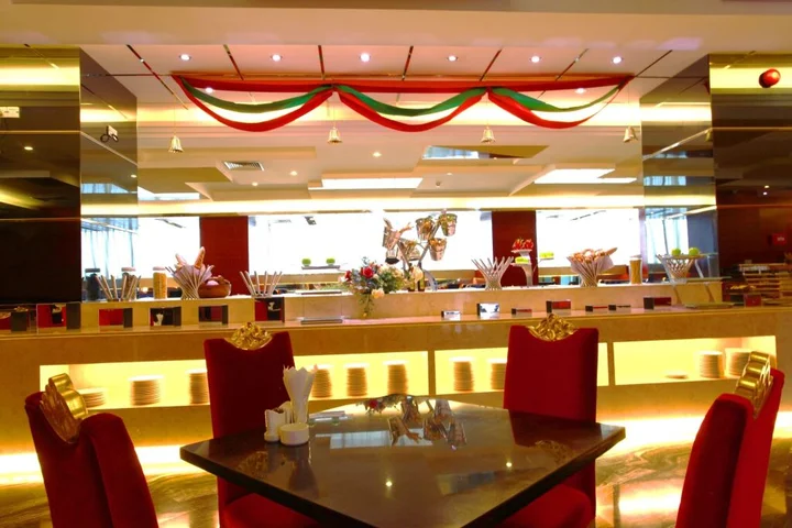 Шэньчжэнь: Shenzhen Yijia International Hotel